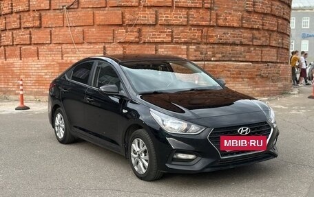 Hyundai Solaris II рестайлинг, 2018 год, 1 365 000 рублей, 2 фотография