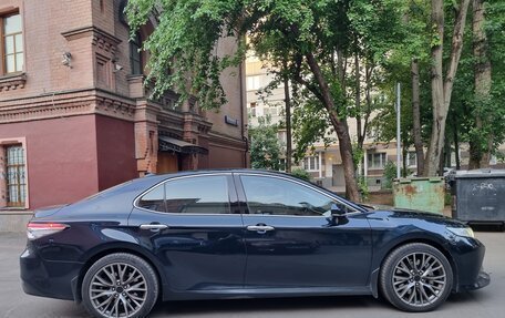 Toyota Camry, 2019 год, 3 500 000 рублей, 7 фотография