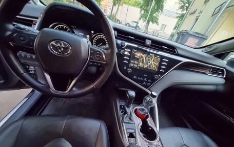 Toyota Camry, 2019 год, 3 500 000 рублей, 14 фотография