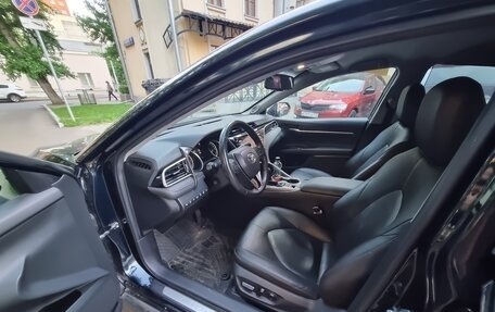 Toyota Camry, 2019 год, 3 500 000 рублей, 13 фотография