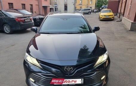 Toyota Camry, 2019 год, 3 500 000 рублей, 3 фотография
