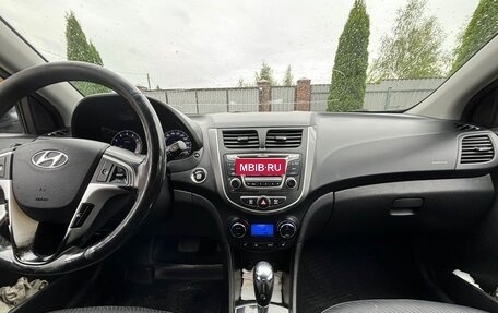 Hyundai Solaris II рестайлинг, 2013 год, 890 000 рублей, 14 фотография