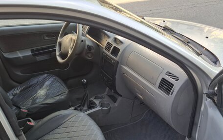 KIA Rio II, 2004 год, 220 000 рублей, 14 фотография