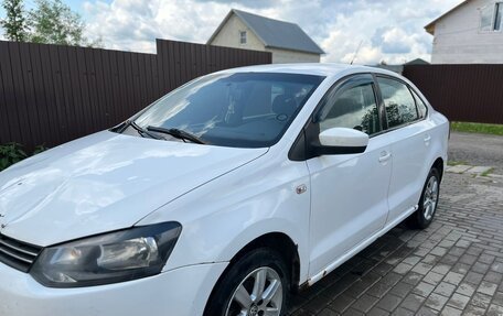 Volkswagen Polo VI (EU Market), 2011 год, 340 000 рублей, 1 фотография