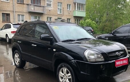 Hyundai Tucson III, 2008 год, 850 000 рублей, 1 фотография