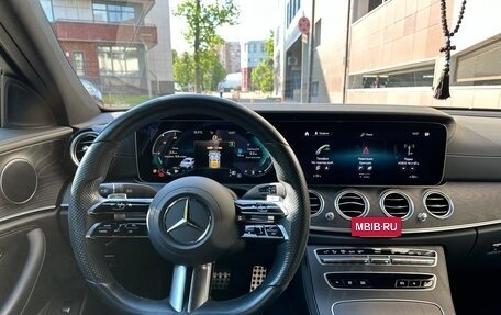 Mercedes-Benz E-Класс, 2021 год, 4 245 000 рублей, 9 фотография