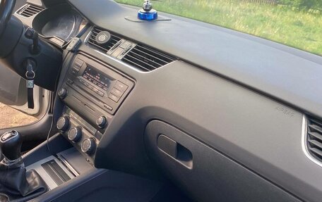 Skoda Octavia, 2013 год, 1 120 000 рублей, 23 фотография