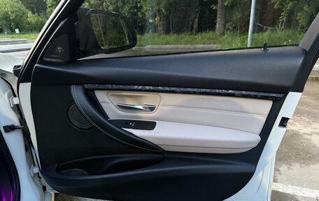BMW 3 серия, 2012 год, 1 700 000 рублей, 16 фотография