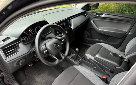 Skoda Rapid II, 2021 год, 1 545 000 рублей, 10 фотография