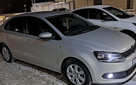 Volkswagen Polo VI (EU Market), 2012 год, 1 200 000 рублей, 11 фотография