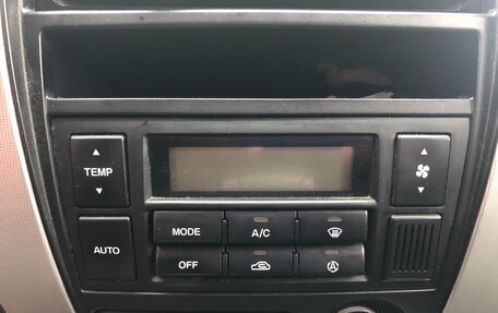 Hyundai Tucson III, 2008 год, 850 000 рублей, 9 фотография