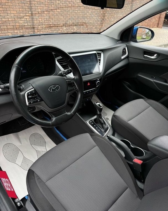 Hyundai Solaris, 2017 год, 1 400 000 рублей, 6 фотография