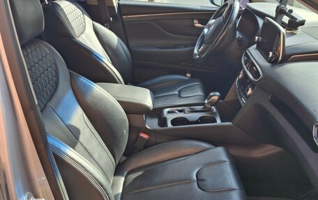 Hyundai Santa Fe IV, 2018 год, 2 600 000 рублей, 11 фотография