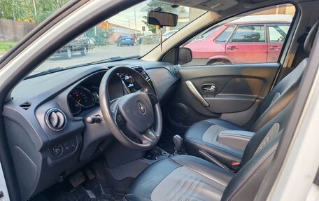Renault Sandero II рестайлинг, 2015 год, 980 000 рублей, 13 фотография