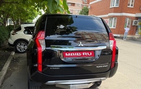 Mitsubishi Pajero Sport III рестайлинг, 2017 год, 2 250 000 рублей, 5 фотография