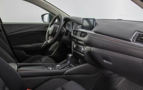 Mazda 6, 2016 год, 1 600 000 рублей, 9 фотография