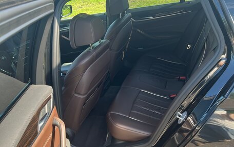 BMW 5 серия, 2018 год, 3 800 000 рублей, 17 фотография