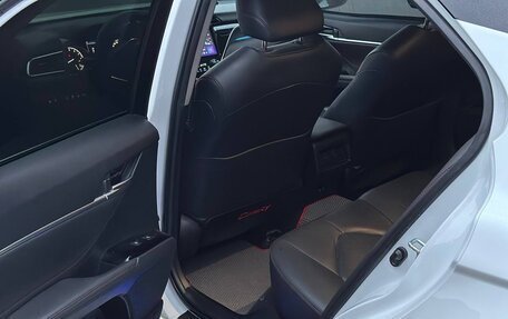 Toyota Camry, 2020 год, 3 050 000 рублей, 6 фотография