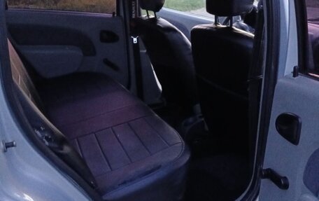 Renault Logan I, 2007 год, 370 000 рублей, 2 фотография