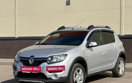 Renault Sandero II рестайлинг, 2016 год, 909 000 рублей, 3 фотография