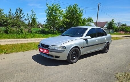 Opel Vectra B рестайлинг, 1998 год, 227 000 рублей, 1 фотография