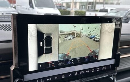 GMC Hummer EV, 2025 год, 12 730 500 рублей, 10 фотография