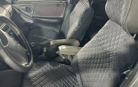 Chevrolet Niva I рестайлинг, 2006 год, 425 000 рублей, 17 фотография