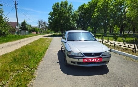 Opel Vectra B рестайлинг, 1998 год, 227 000 рублей, 2 фотография