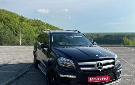 Mercedes-Benz GL-Класс, 2015 год, 3 500 000 рублей, 9 фотография