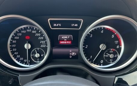 Mercedes-Benz GL-Класс, 2015 год, 3 500 000 рублей, 7 фотография