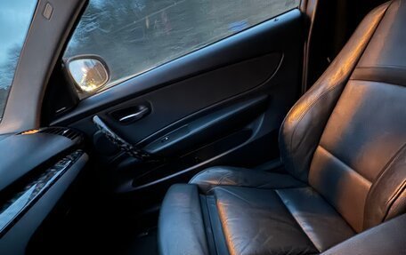 BMW 1 серия, 2010 год, 1 150 000 рублей, 8 фотография