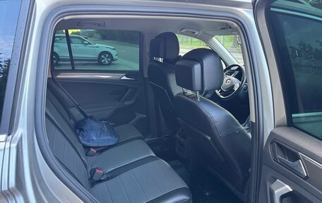 Volkswagen Tiguan II, 2019 год, 2 500 000 рублей, 11 фотография