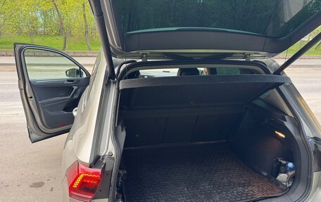 Volkswagen Tiguan II, 2019 год, 2 500 000 рублей, 12 фотография