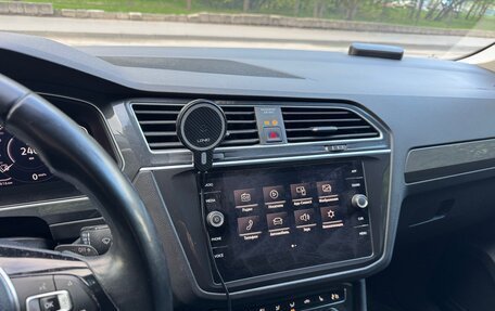 Volkswagen Tiguan II, 2019 год, 2 500 000 рублей, 13 фотография