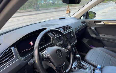 Volkswagen Tiguan II, 2019 год, 2 500 000 рублей, 9 фотография