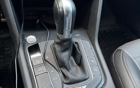 Volkswagen Tiguan II, 2019 год, 2 500 000 рублей, 15 фотография