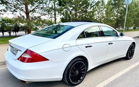 Mercedes-Benz CLS, 2005 год, 1 190 000 рублей, 5 фотография