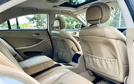 Mercedes-Benz CLS, 2005 год, 1 190 000 рублей, 18 фотография
