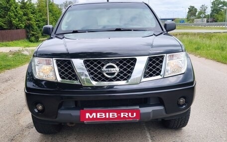 Nissan Navara (Frontier), 2007 год, 800 000 рублей, 2 фотография