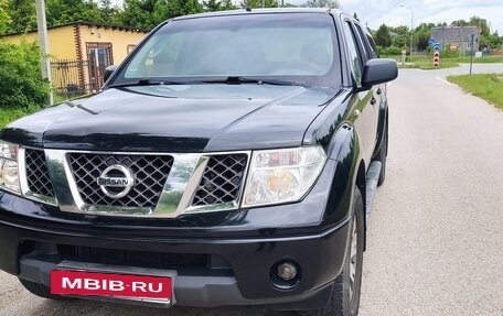 Nissan Navara (Frontier), 2007 год, 800 000 рублей, 3 фотография