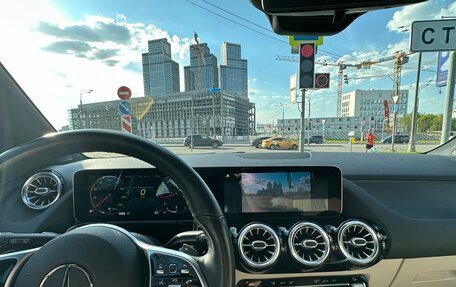 Mercedes-Benz B-Класс, 2020 год, 2 800 000 рублей, 10 фотография