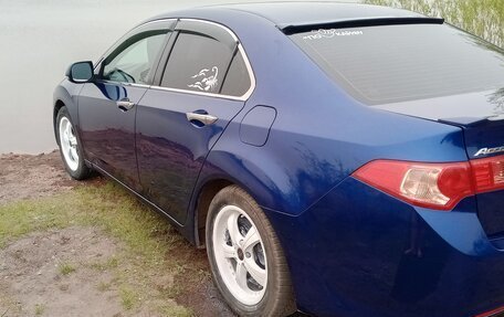 Honda Accord VIII рестайлинг, 2011 год, 1 500 000 рублей, 1 фотография
