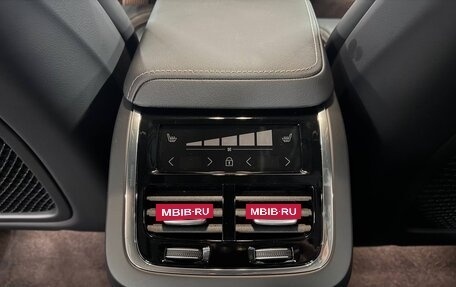 Volvo XC60 II, 2025 год, 8 690 000 рублей, 18 фотография