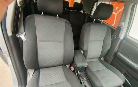 Toyota Allex i рестайлинг, 2002 год, 590 000 рублей, 13 фотография