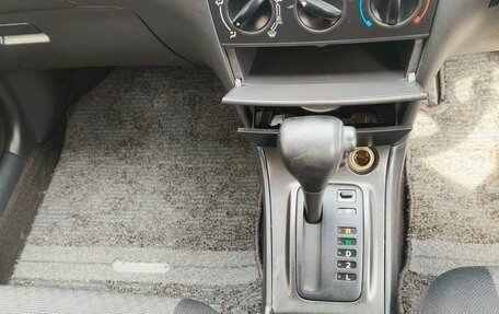 Toyota Allex i рестайлинг, 2002 год, 590 000 рублей, 11 фотография