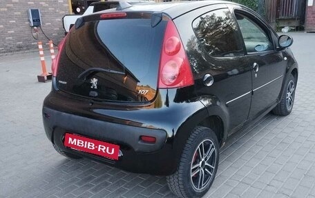 Peugeot 107 I рестайлинг, 2009 год, 390 000 рублей, 7 фотография