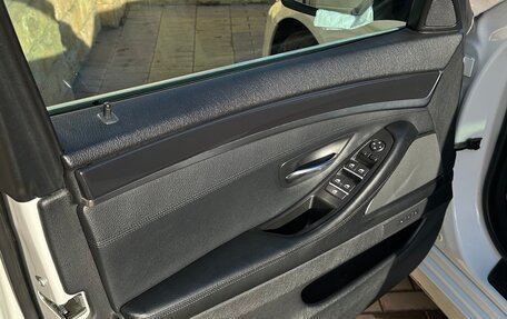 BMW 5 серия, 2013 год, 2 390 000 рублей, 7 фотография