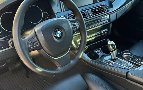 BMW 5 серия, 2013 год, 2 390 000 рублей, 6 фотография