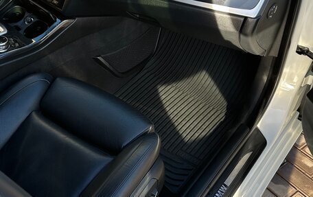 BMW 5 серия, 2013 год, 2 390 000 рублей, 13 фотография
