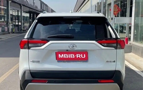 Toyota RAV4, 2024 год, 2 790 099 рублей, 5 фотография
